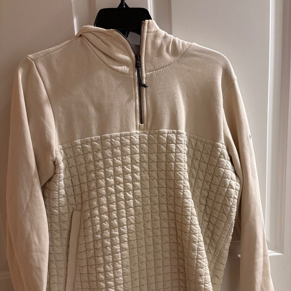 Columbia Hoodie
